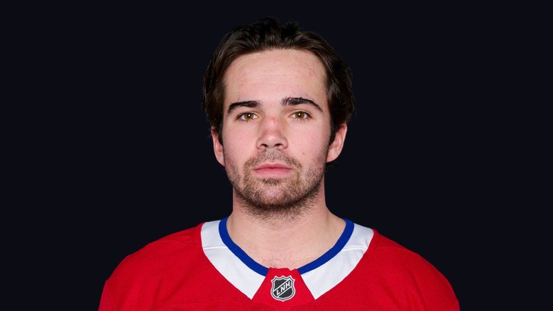 Alex Newhook - NHL