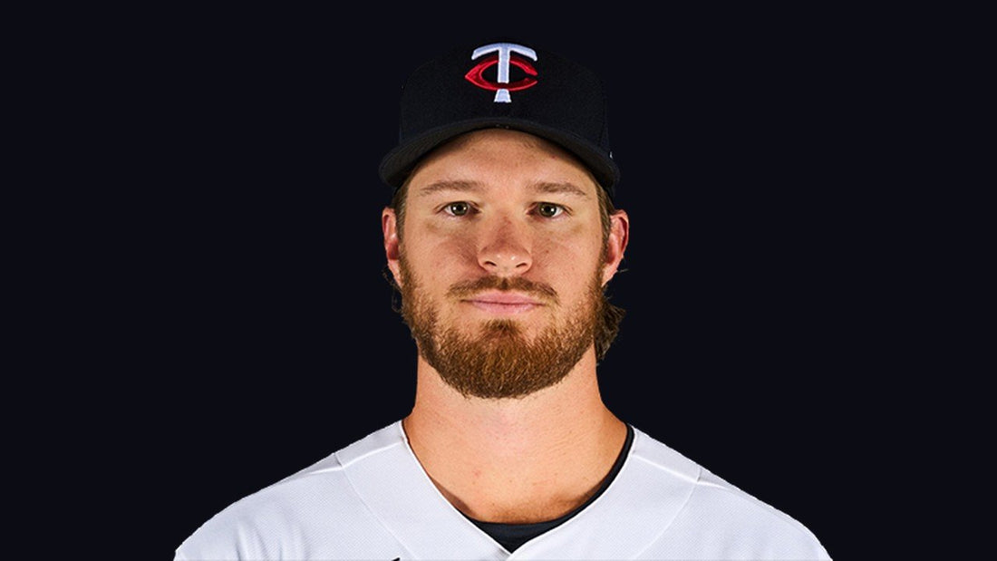 Bailey Ober - MLB